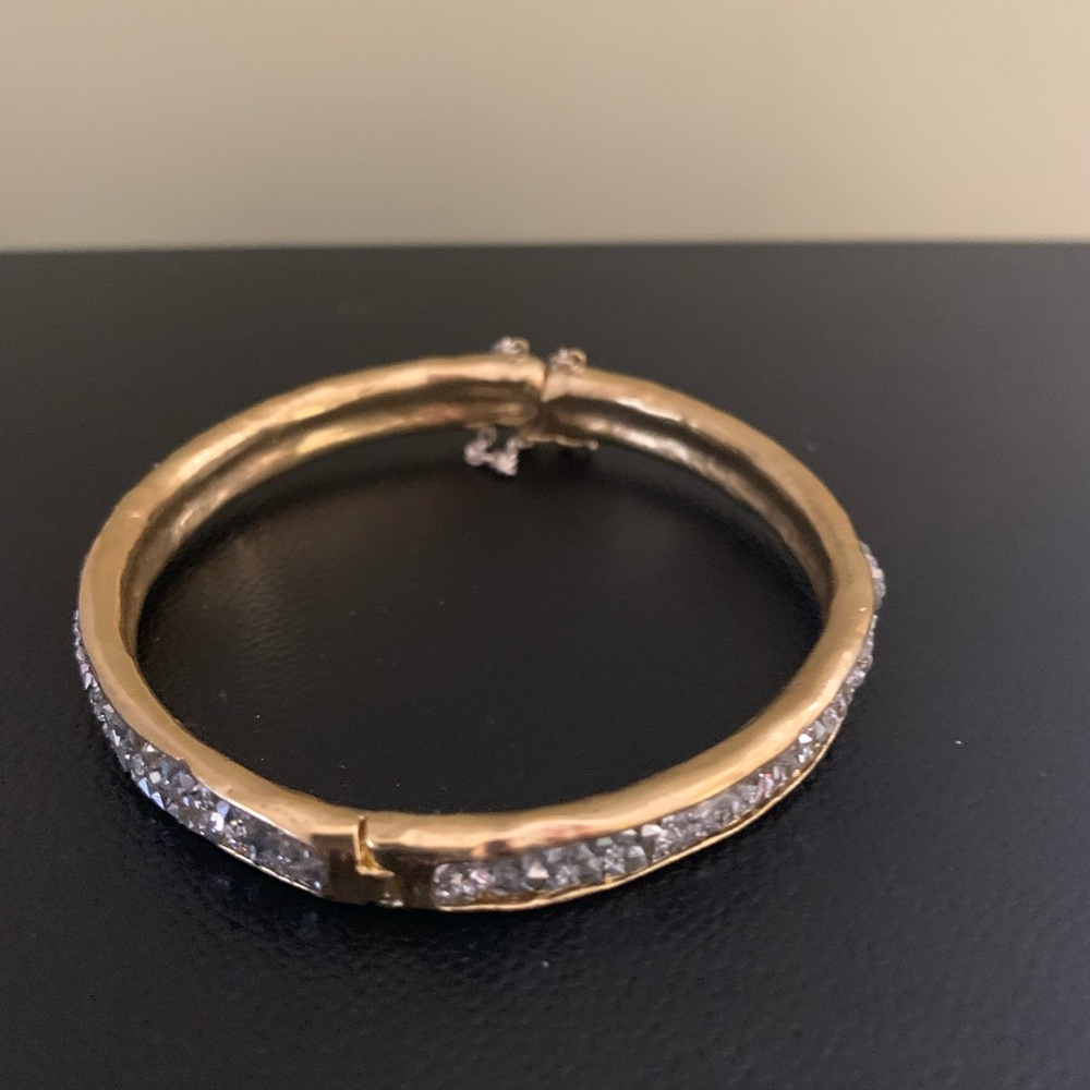 Waxing poetic Kristal bangle